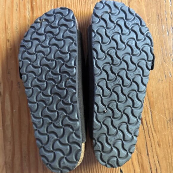 Birkenstock Arizona Sandal in Mocha Suede Leather size 39 - Picture 2 of 3